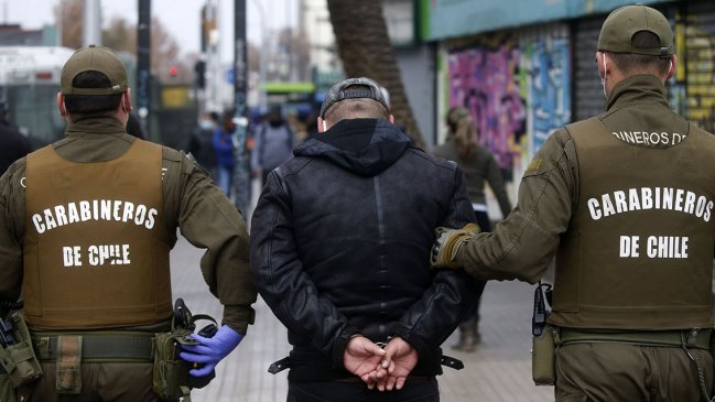 Comisión del Senado aprobó proyecto que eleva penas por infringir normas sanitarias