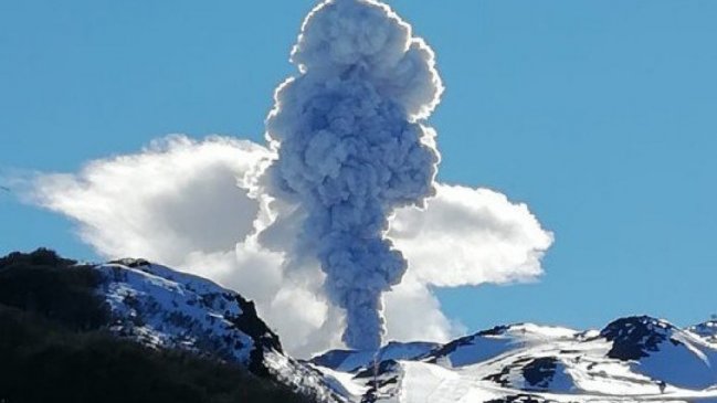 Sernageomin aumentó zona de exclusión alrededor del cráter del Volcán Chillán