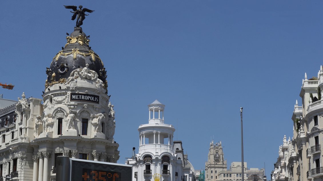 España presentó plan de más de 4.000 millones de euros para un turismo seguro tras la pandemia