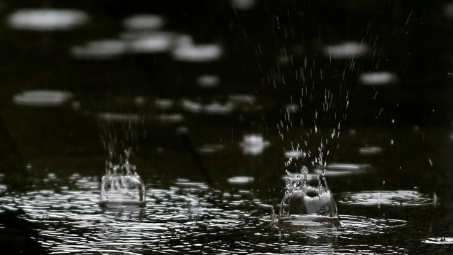 Fuertes lluvias en la Región del Biobío produjeron anegamiento en las calles