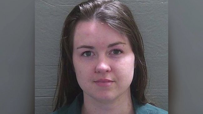 Niñera grababa videos sexuales en presencia de menores de edad