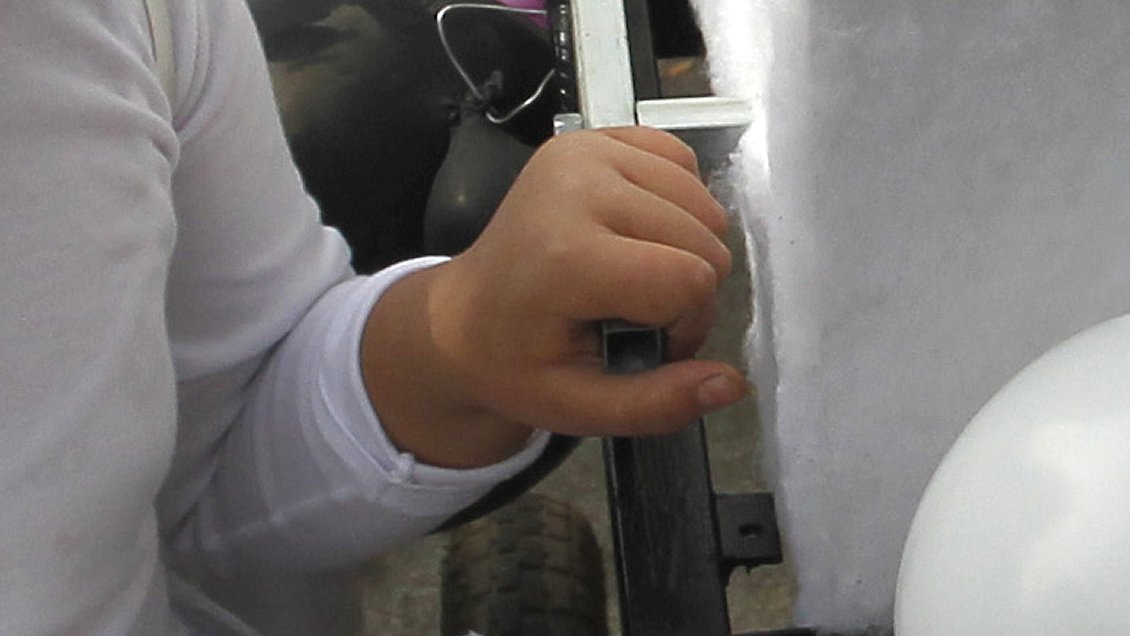 Detienen a sujeto con material de explotación sexual infantil que grabó en tomas de Alto Hospicio