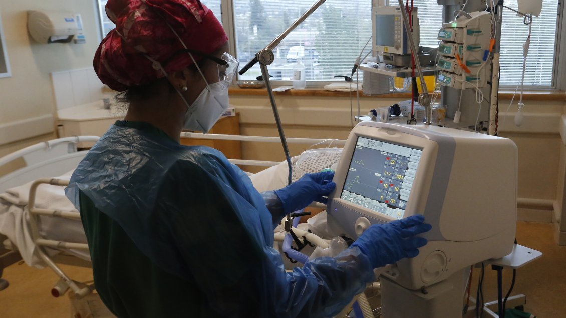 Minsal eleva a 7.144 las muertes asociadas al Covid-19, tras informar casos sospechosos