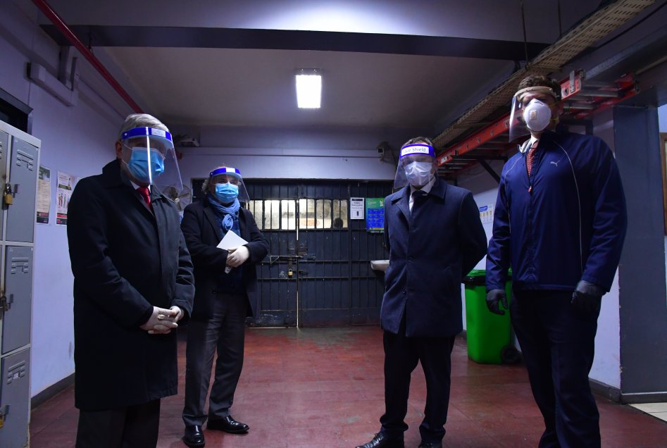 Comisión de la Corte de Chillán visitó el penal local y atendió consultas de 40 internos