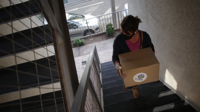 Denuncian a funcionarios de la intendencia del Ñuble por compra irregular de cajas de mercadería