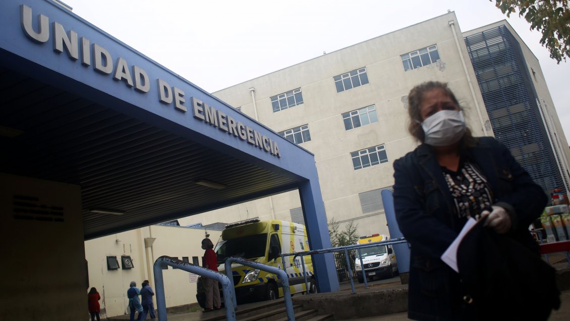 Estudio: Atenciones médicas bajaron un 62 por ciento en junio respecto al año pasado