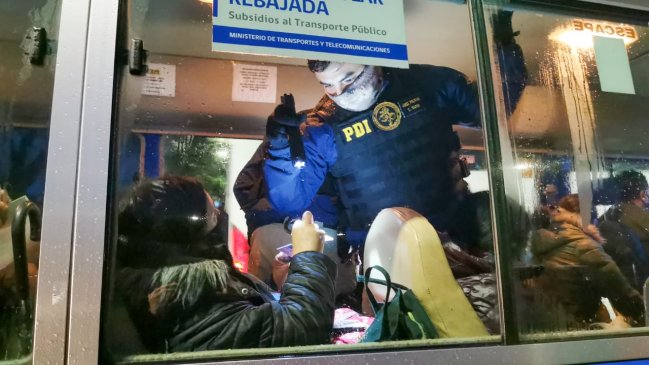 Fiscal acusó que autoridades no informaron sobre detención de una persona con Covid-19 en Curicó