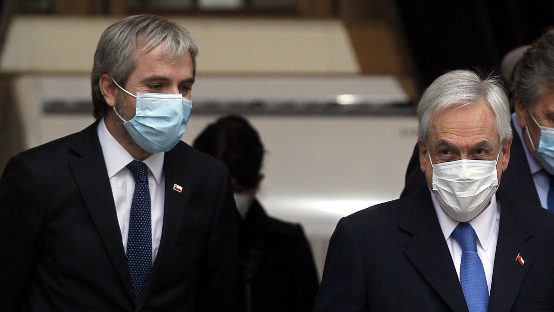 Blumel: Posiblemente no se comprendió el fin de comisión anunciada por el Presidente