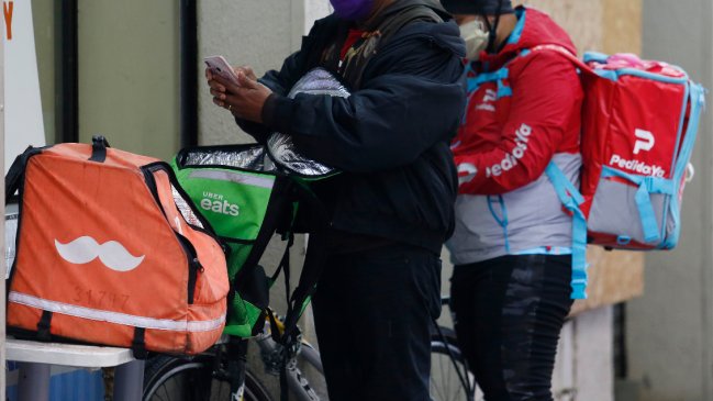 Seremi de Salud y gremio de restaurantes elaboran protocolo para entrega de comida