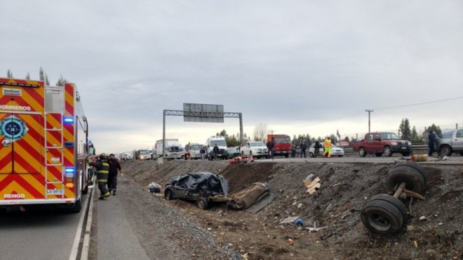 Rengo: Colisión múltiple dejó tres fallecidos en la Ruta 5 Sur