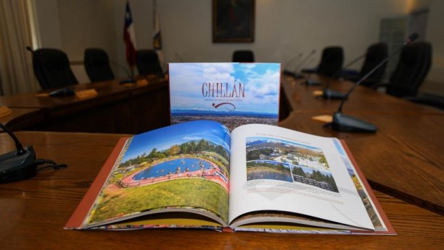 Presentan libro sobre la historia de Chillán por sus 440 años de existencia
