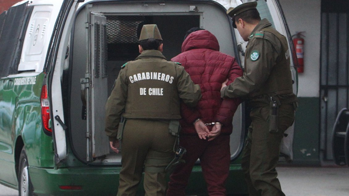 Prisión preventiva para sujetos descubiertos con armas y municiones en aduana sanitaria