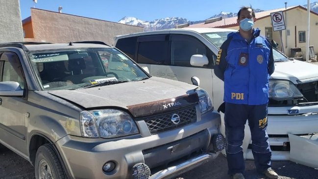 Por contrabando de vehículos detienen dos personas en Isluga