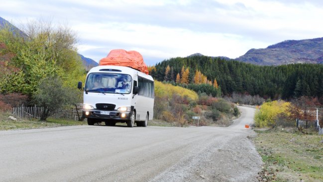 Adultos mayores pagarán la mitad del pasaje en transporte rural de Aysén