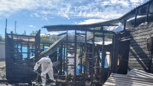 Desconocidos provocaron incendio que consumió casa en Calingasta