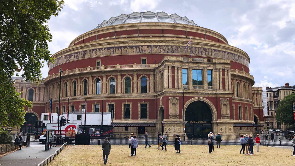 Reino Unido otorga más de 1.500 millones de libras para ayudar a la industria de la cultura y el patrimonio