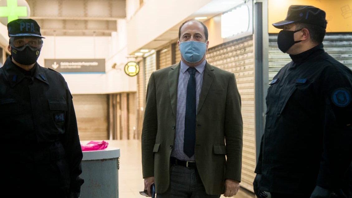 Secretario de Seguridad de Argentina dio positivo a Covid-19