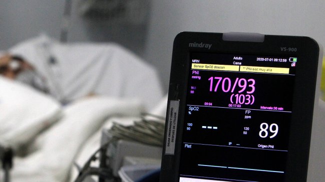 Superintendente llama a recurrir a la autoridad sanitaria para hacer valer seguro catastrófico por Covid-19