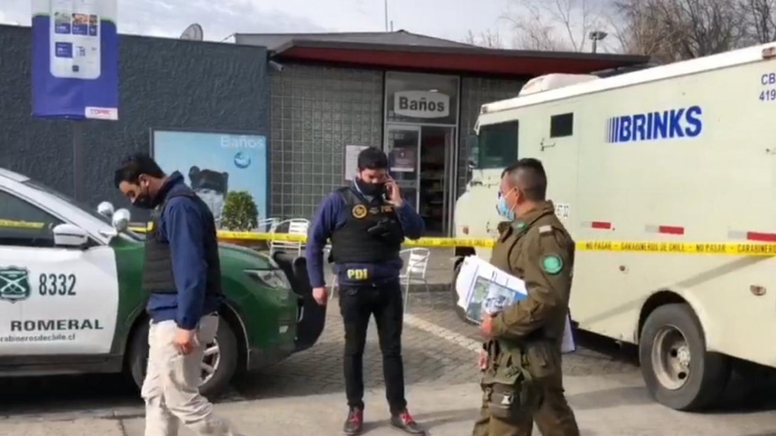 Delincuentes huyeron con 90 millones de pesos tras asaltar un camión de valores en Romeral