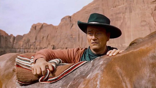 Suspenden exhibición de John Wayne por dichos racistas del actor