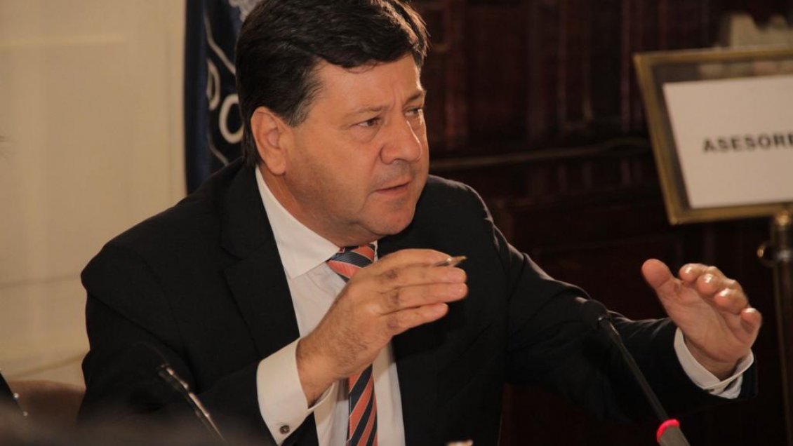 Senador Castro (RN) por retiro fondo de pensiones: No voy a aceptar presiones de ministros porque ya tengo definido mi voto