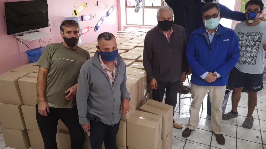 Zofri Iquique entregó cajas con alimentos a sus trabajadores