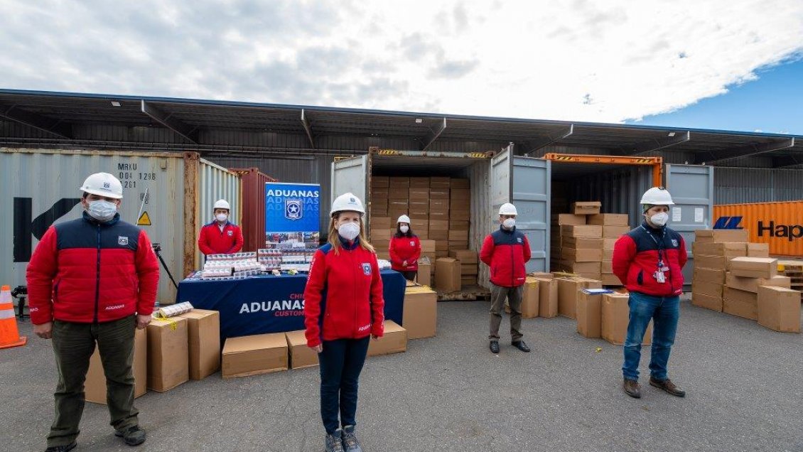 San Antonio: Incautan cuatro millones de dólares en cigarrillos de contrabando chinos