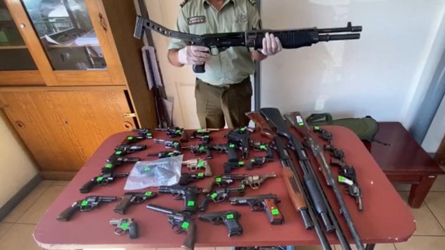 Arica: Carabineros enviará 181 armas decomisadas para su destrucción