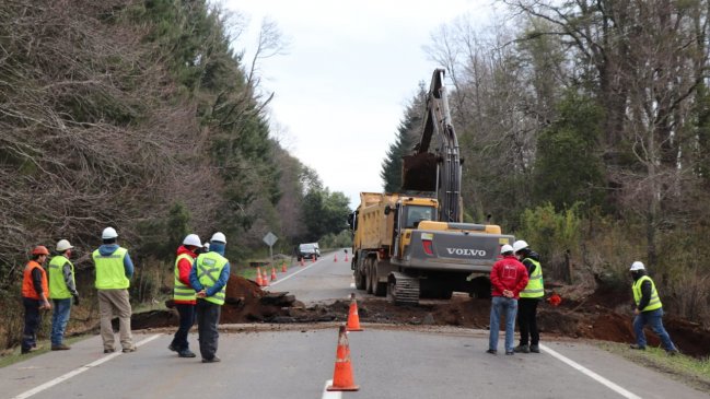Intervienen ruta entre Freire y Villarrica tras detectar colapso por las intensas lluvias