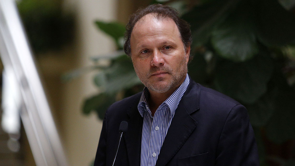 Senador PS: El proyecto para retiro del 10% es el comienzo del fin de las AFP