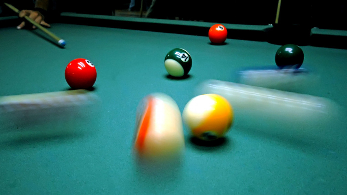 Carabineros detuvo a 23 personas por jugar pool en salón de Concepción