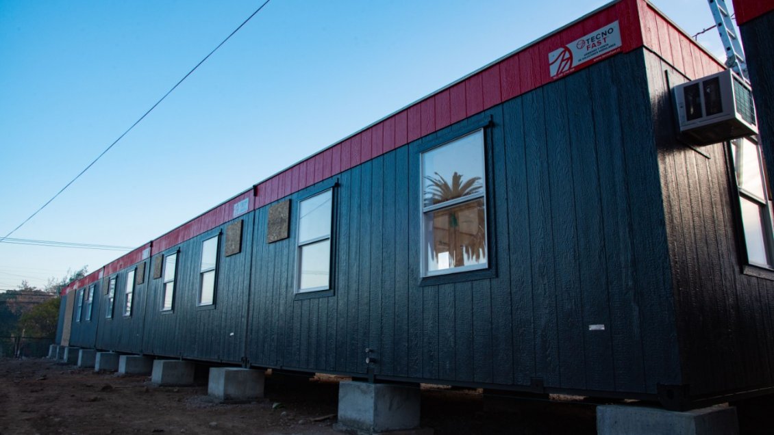 Instalan hospital modular en Rengo