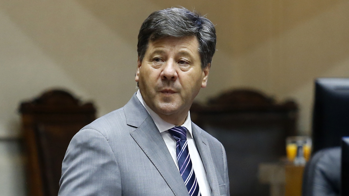 Senador RN: El Gobierno ha entregado dinero, pero faltó empatía con la gente