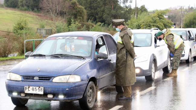 Más de mil vehículos fueron devueltos en los cordones sanitarios instalados en Temuco