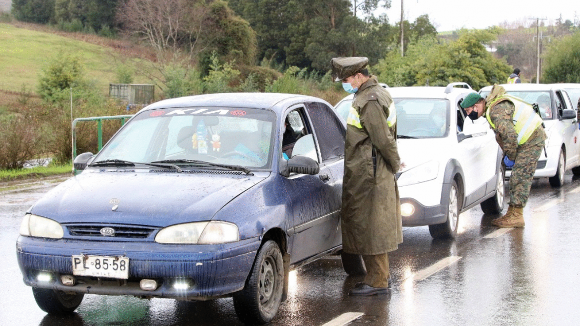 Más de mil vehículos fueron devueltos en los cordones sanitarios instalados en Temuco