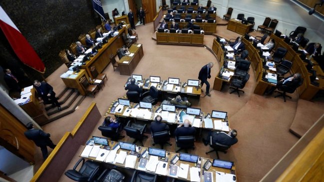 Senado suspendió trabajo legislativo de los viernes por estrés de funcionarios