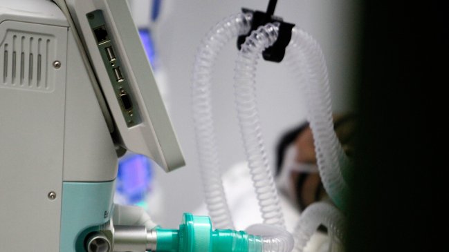 Informe epidemiológico: Fallecidos en Chile, entre confirmados y probables, ascienden a 13.203, según el DEIS