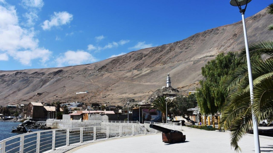 Minvu y vecinos mejorarán infraestructura de Pisagua