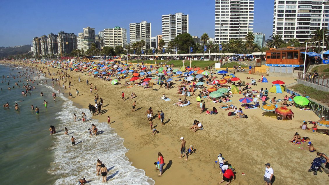 Diputados proponen cambiar feriados de 2021 y tener más fines de semana largos