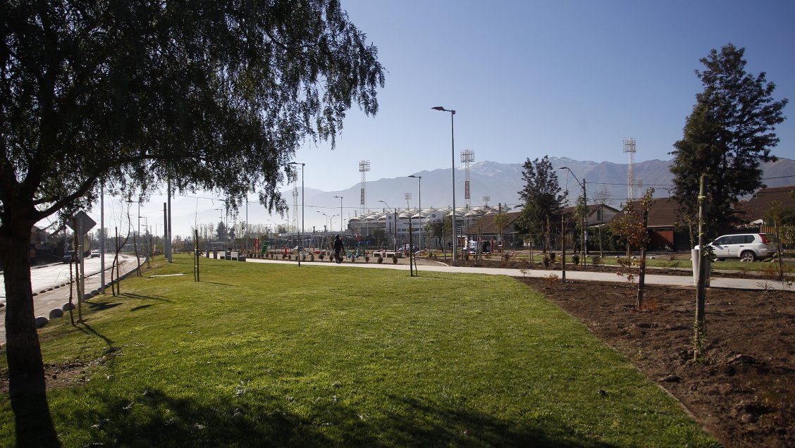 Minvu anunció protocolo para apertura de parques urbanos y plazas