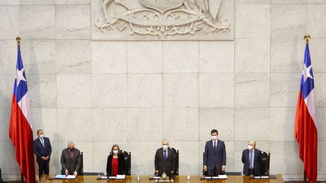 Cuenta Pública: Piden que Piñera haga autocrítica, reafirme compromiso con plebiscito y aborde desafíos a futuro