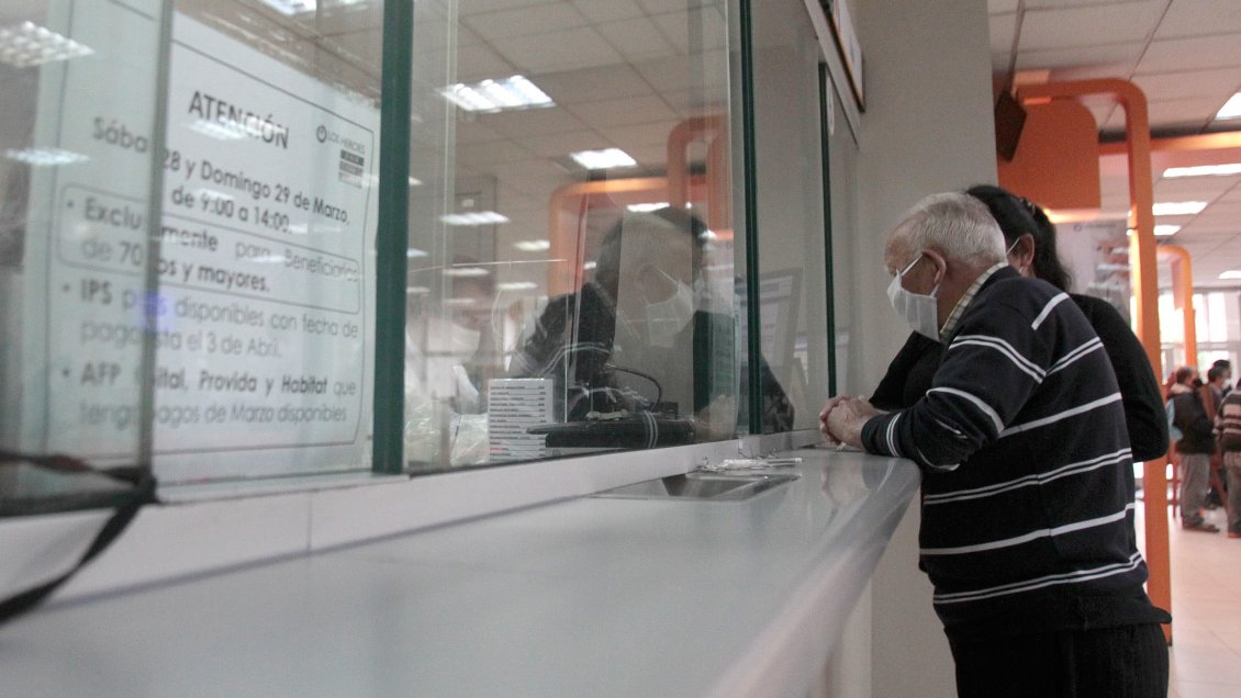 Superintendente de Pensiones respondió en Cooperativa las principales dudas por el retiro del 10%