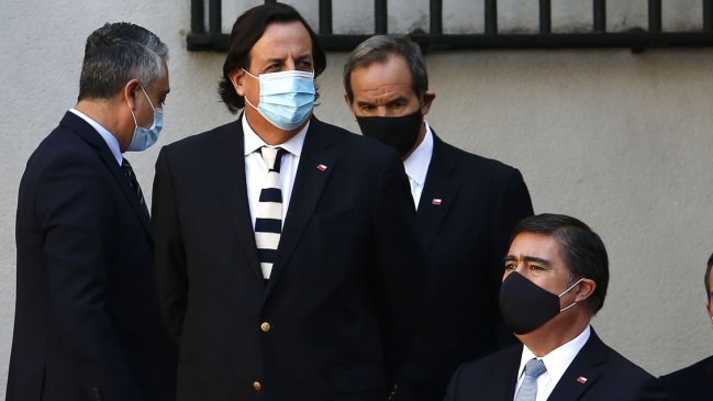 Oposición espera que el nuevo gabinete político dé señales sobre disposición a acuerdos