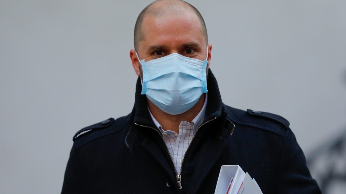 Nuevo gabinete espera 