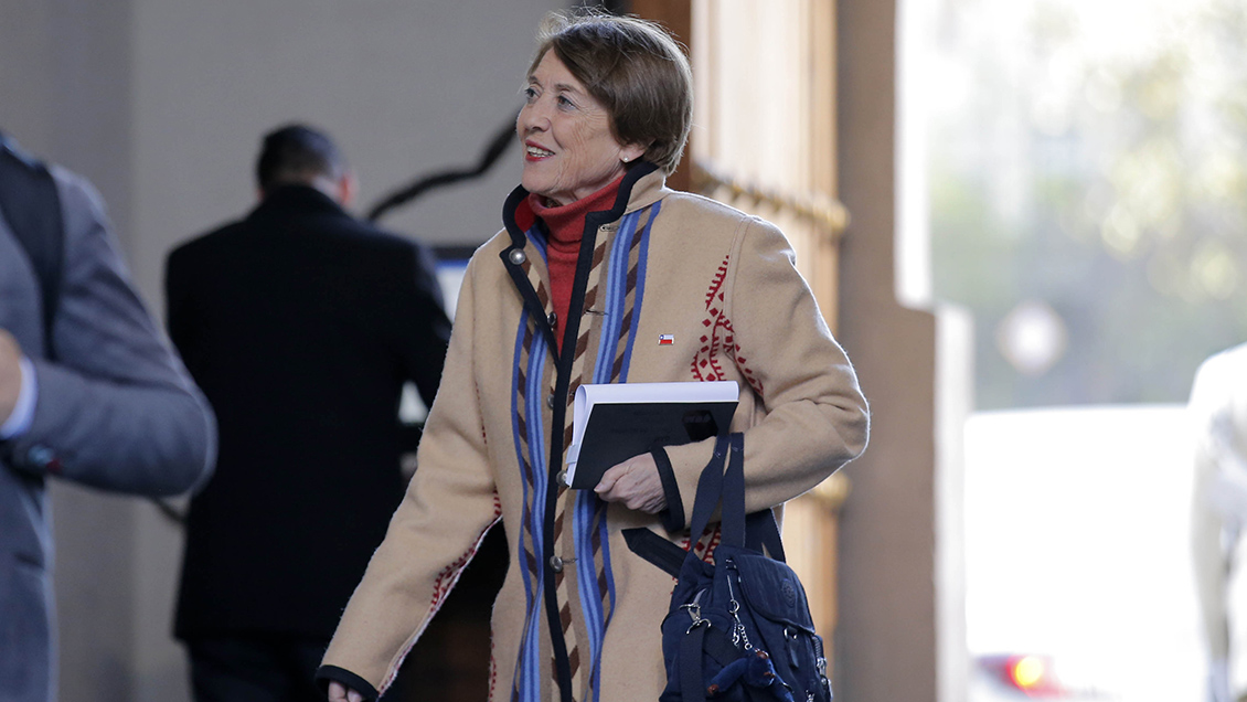 Organizaciones abandonan mesa de trabajo con el Ministerio de Cultura por ausencia y desconexión de ministra Valdés