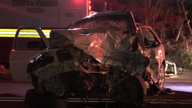 Dos fallecidos dejó choque en Vicuña: Indagan participación de uno de los autos en carrera clandestina