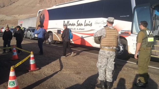 Trasladan a 37 venezolanos a residencias sanitarias en la Región de Antofagasta