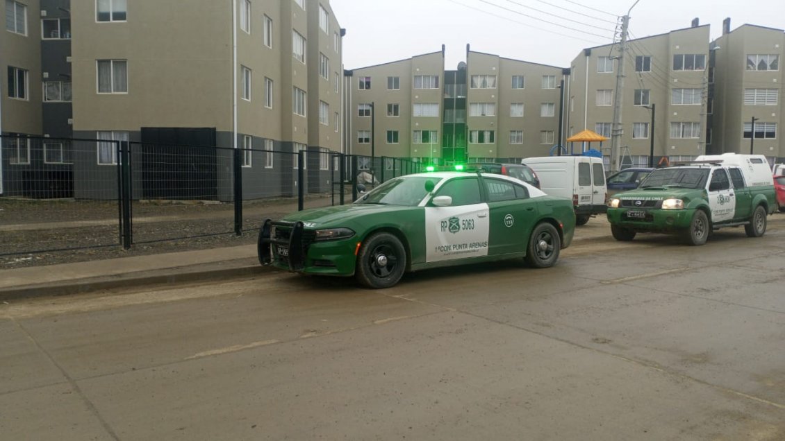 Mujer se encuentra grave tras ser agredida con un arma blanca en Punta Arenas
