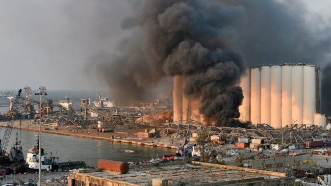 Aumenta a 100 la cifra de muertos por explosión en Beirut, con 4.000 heridos