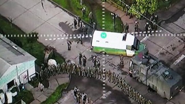 Carabineros desalojó la toma de la Municipalidad de Tirúa